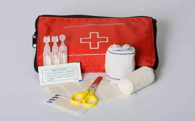 La trousse de secours indispensable dans les écoles